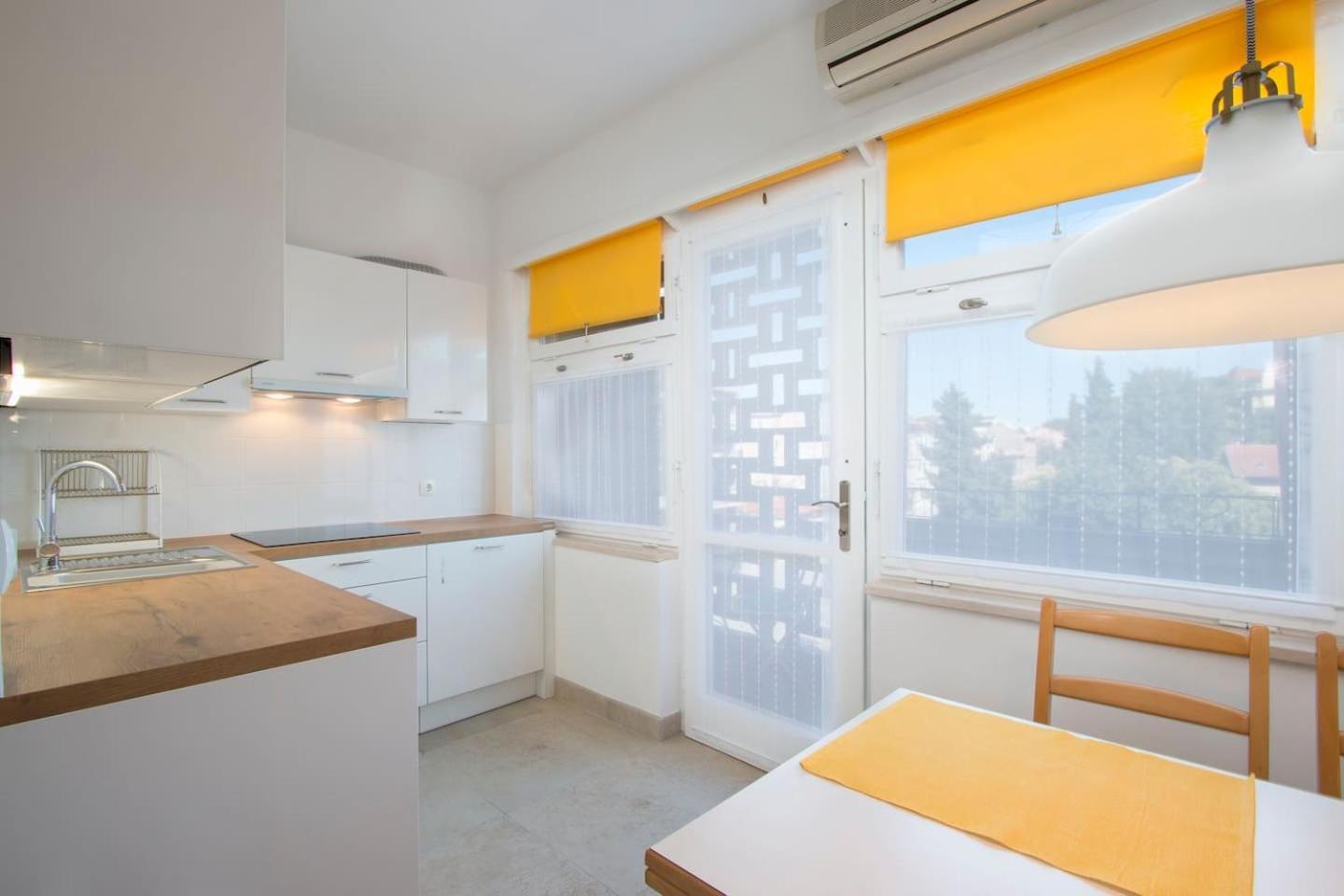 Apartment Cankar Pola Esterno foto